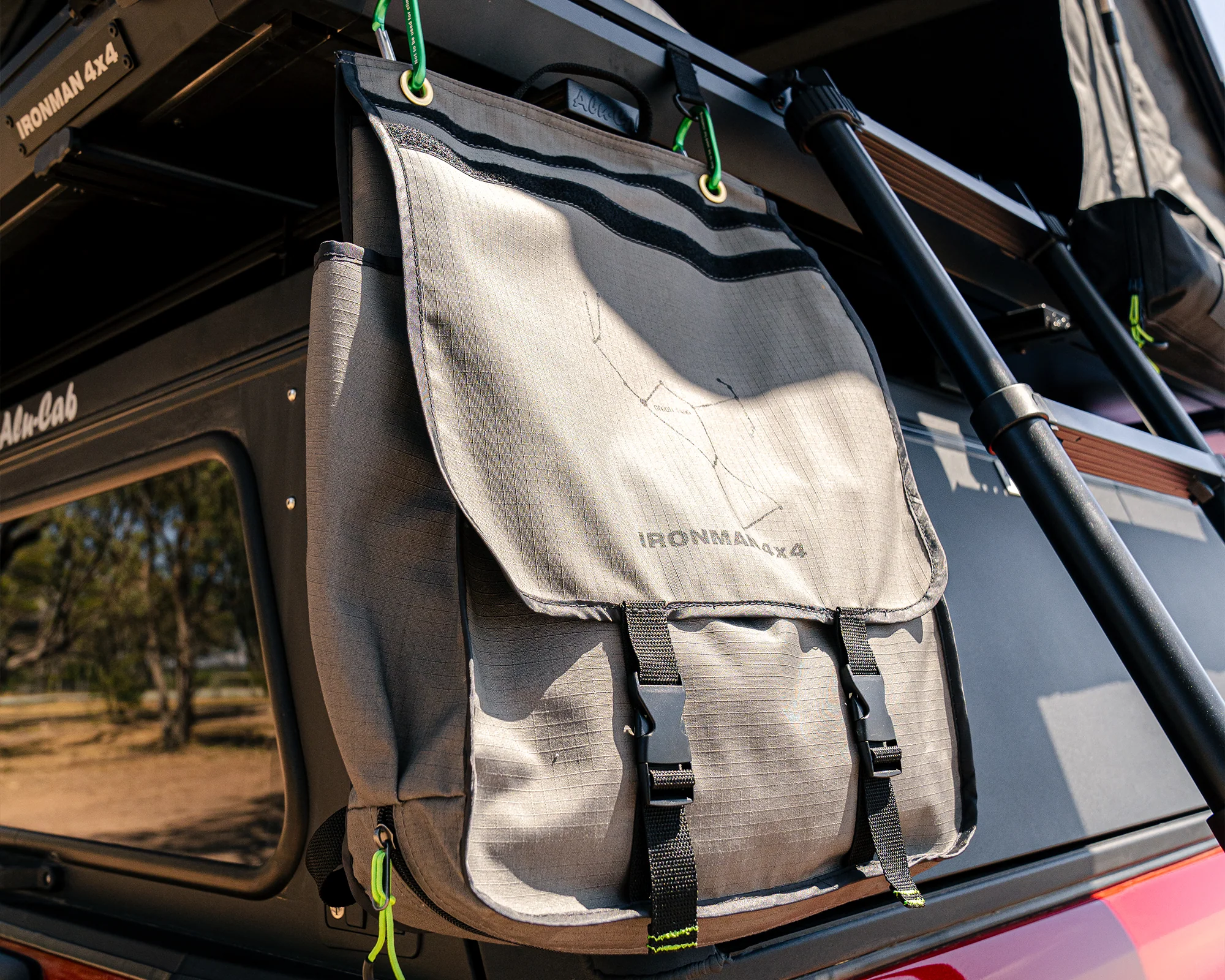 Orion 1400 - Aluminium Hardshell Rooftop Tent - Image 10